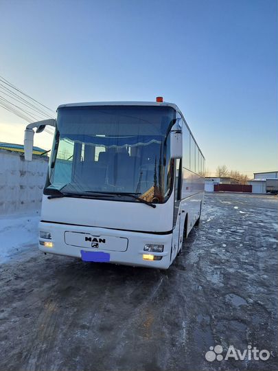 Туристический автобус MAN A32, 1999
