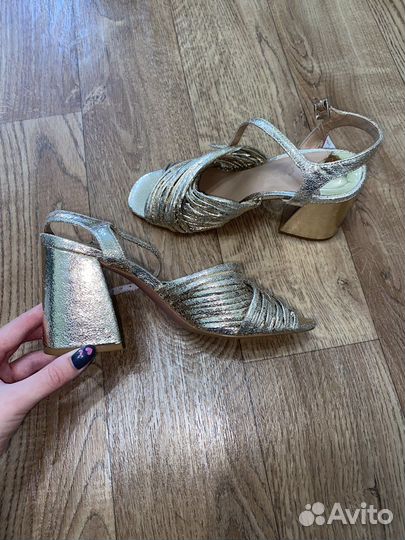 Туфли stradivarius 36