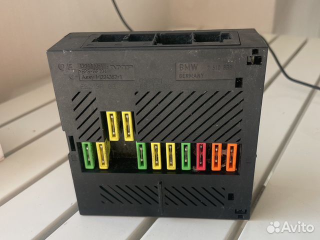 Блок питания BMW E65 блок предохранителей