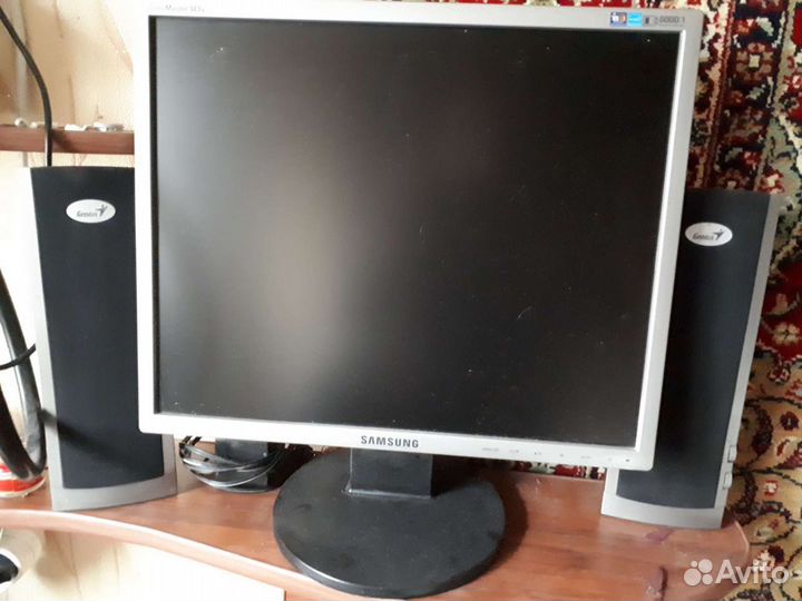 Монитор samsung 943n (19) с колонками
