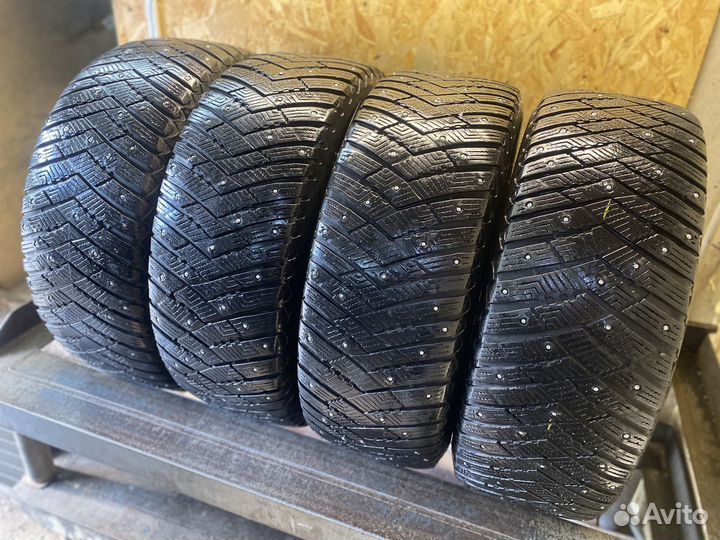 Goodyear UltraGrip Ice Arctic SUV 265/60 R18 114T