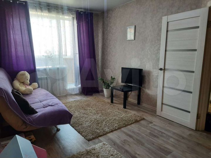 1-к. квартира, 42 м², 1/5 эт.