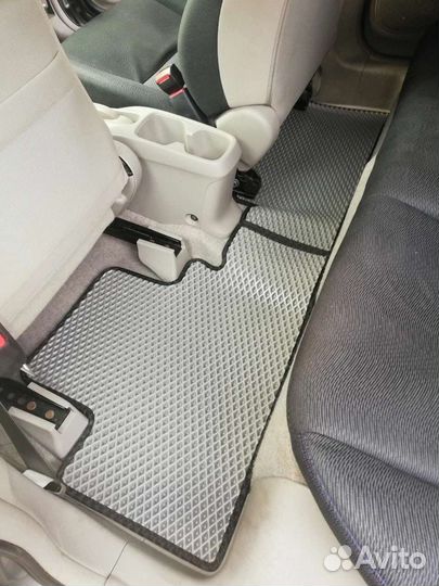 Коврики из эва EVA материала на Honda Insight