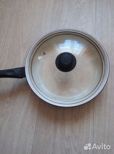 Сковорода с крышкой