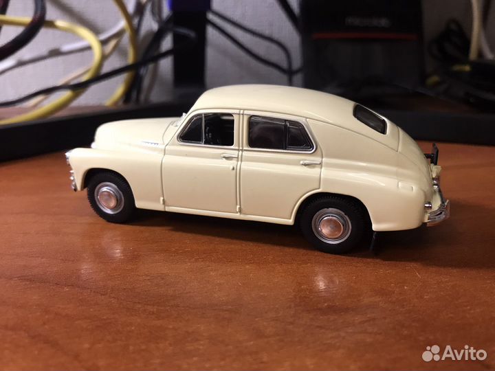 Модель автомобиля газ-М20 Победа