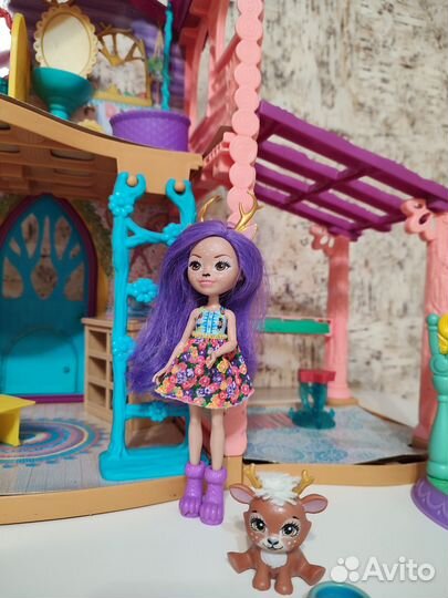 Домик энчантималс