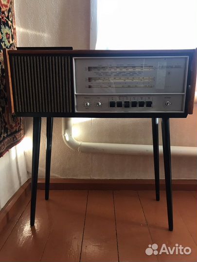 Радиола Рекорд 301