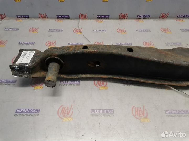 Балка торсионов GMC Jimmy