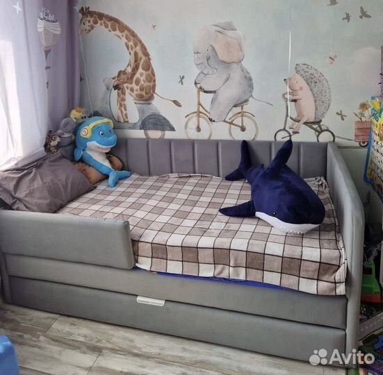 Детская мягкая кровать