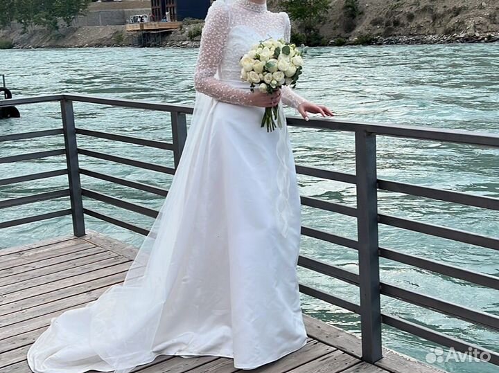 Платье свадебное
