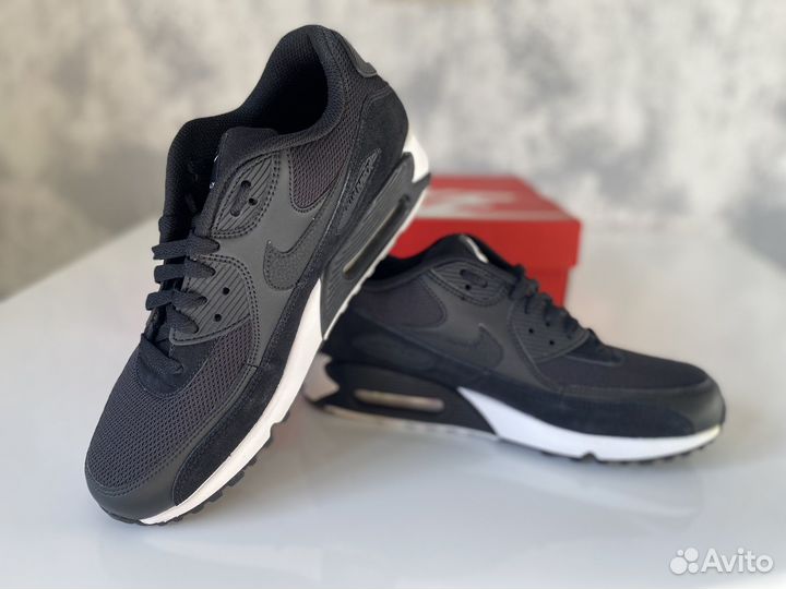 AIR MAX 90 essential