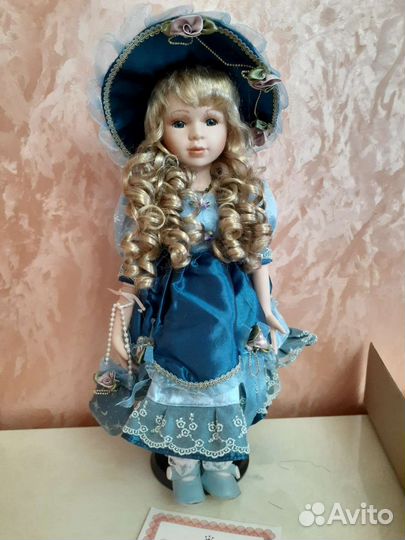 Кукла Фарфоровая 40 см фирмы Ремеко