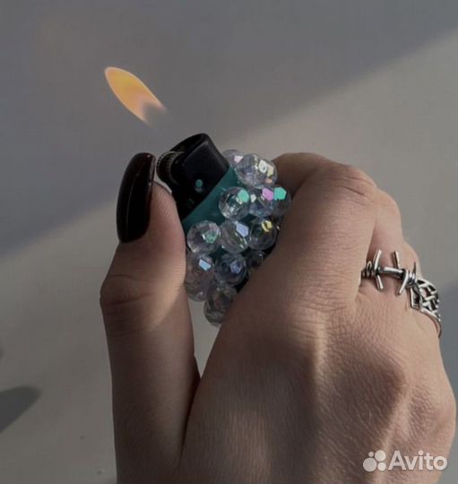 Чехол для зажигалки cricket из бусин ручной работы