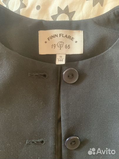 Пиджак для девочки на рост 146