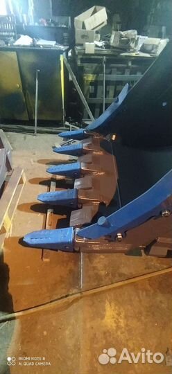 Скальный к0вш на R380LC-9