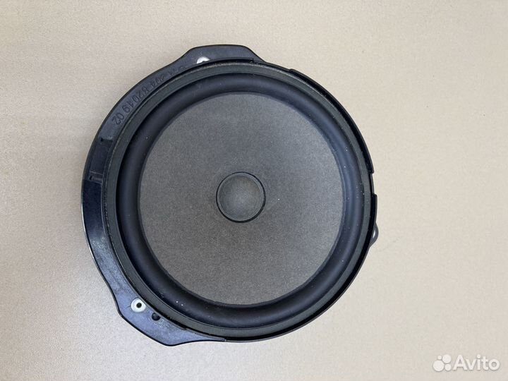 Динамики Mercedes C-class W204