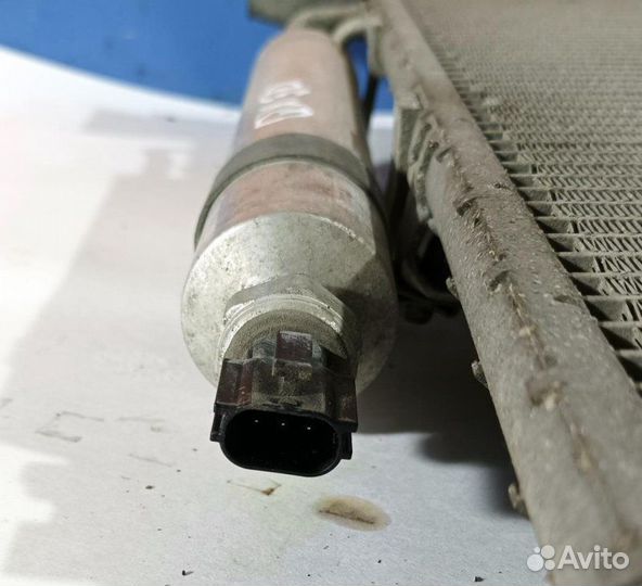 Радиатор кондиционера Infiniti Ex/Qx50 J50