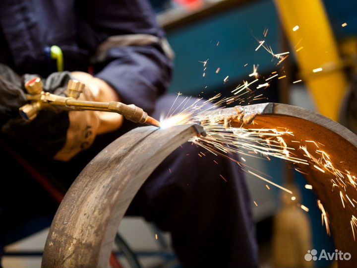 Газорезчик резчик сваршик