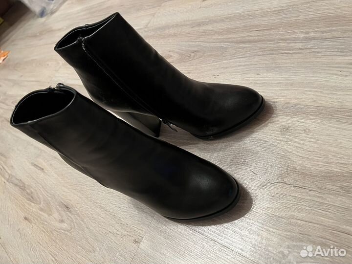 Сапоги женские