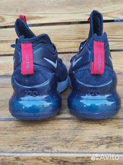Кроссовки мужские nike