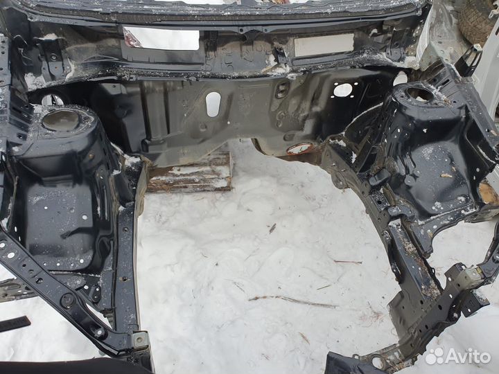 Toyota Rav 4 40 Лонжерон передний Четверть