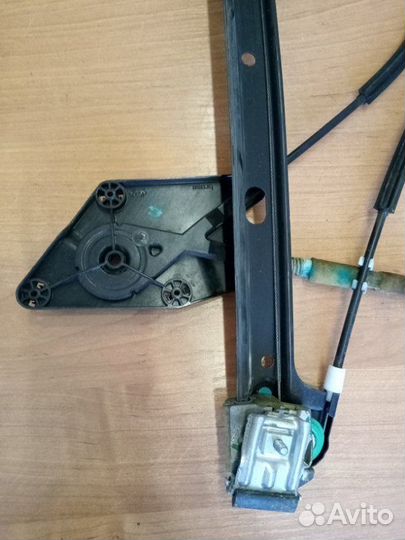 Стеклоподъемный механизм передний правый