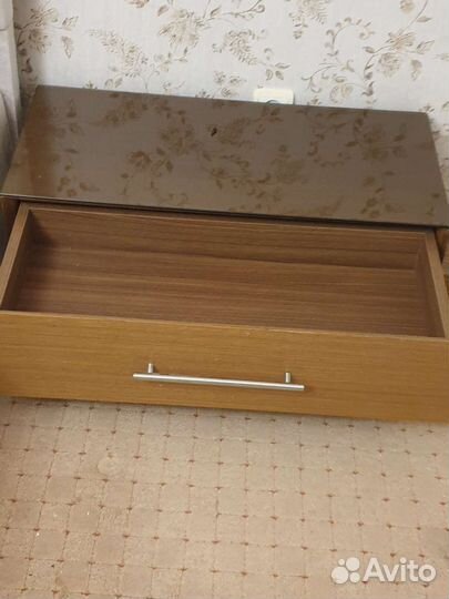 Тумба прикроватная 2 шт как новая