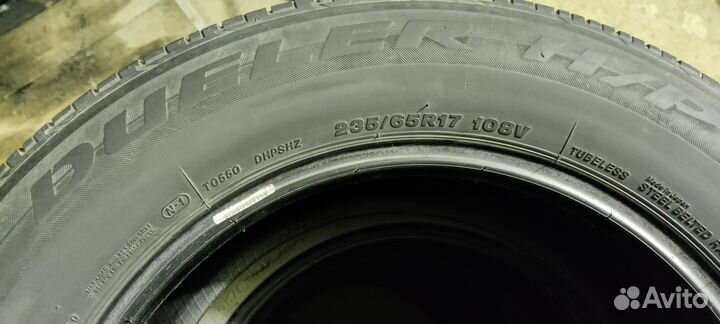 Bridgestone Dueler H/P 235/65 R17 108V