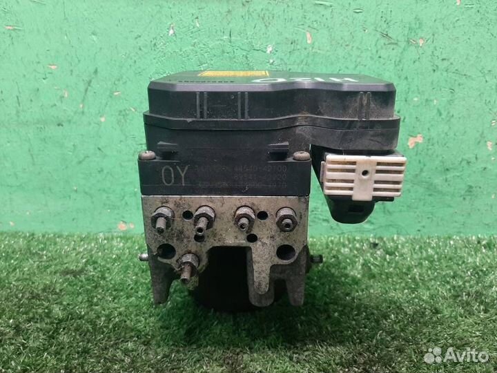 Насос ABS Toyota RAV4 A30 2007