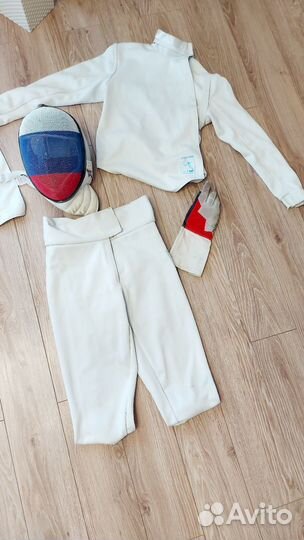 Костюм для фехтования