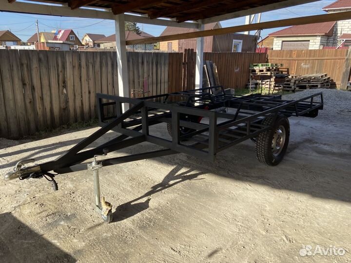 Прицеп для болотохода