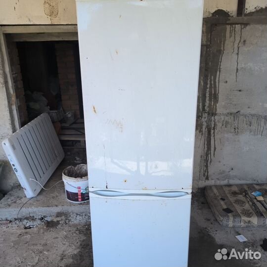 Холодильник