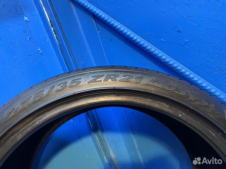 Pirelli P Zero 275/35 R21