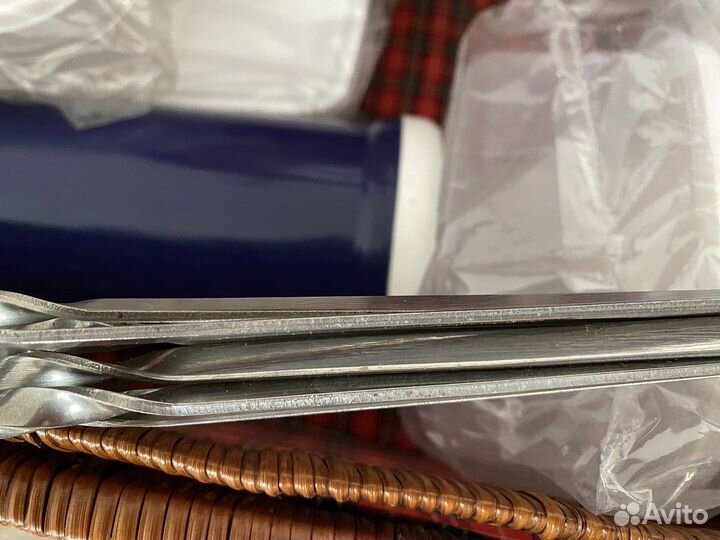 Набор для пикника в чемодане