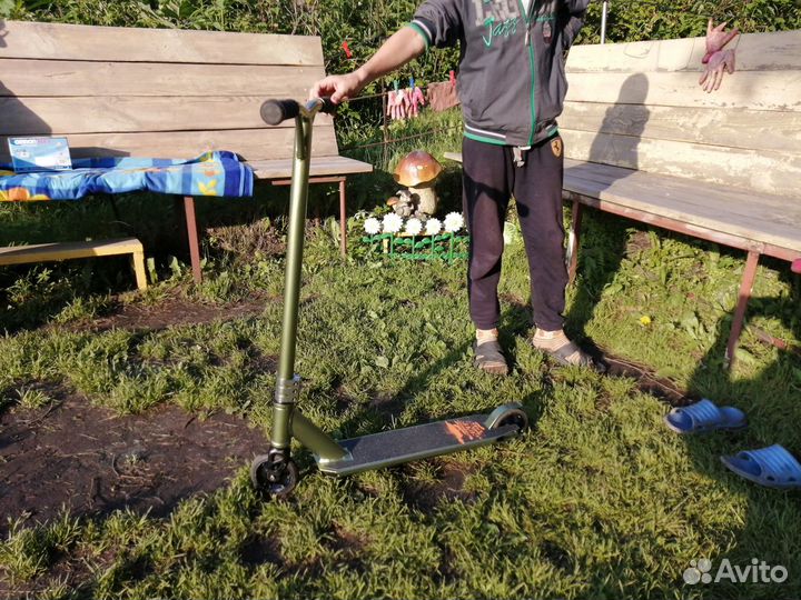 Трюковой самокат