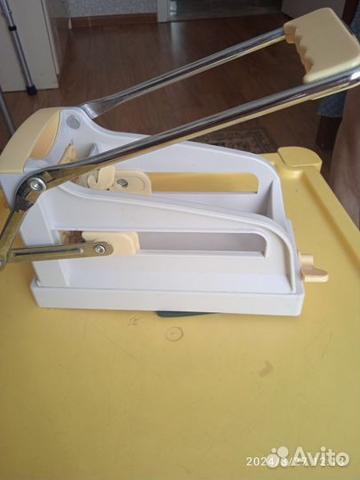 Устройство для резки овощей и картошки фри