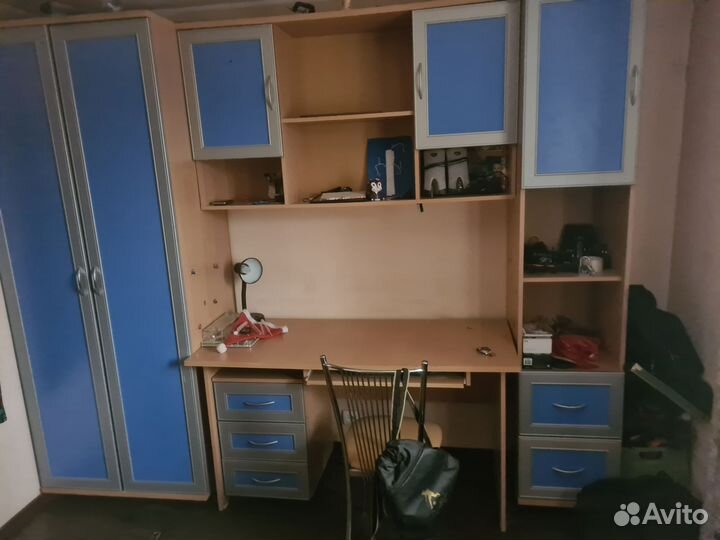 Детская стенка со столом