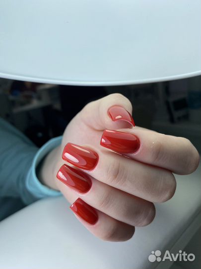 Маникюр педикюр