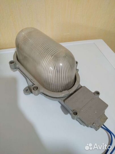 Светильник влагозащищенный