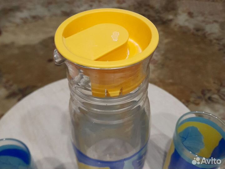 Набор из стекла