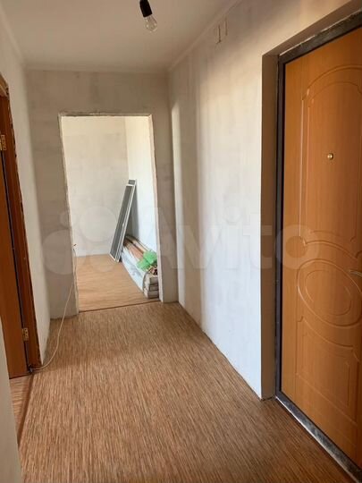 2-к. квартира, 52 м², 6/10 эт.