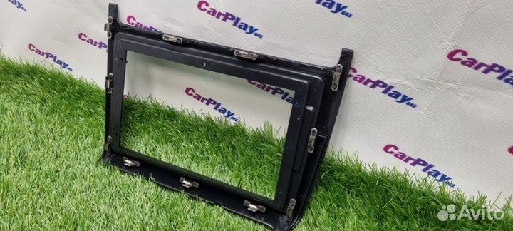 Переходная рамка магнитолы Volkswagen Polo 2014