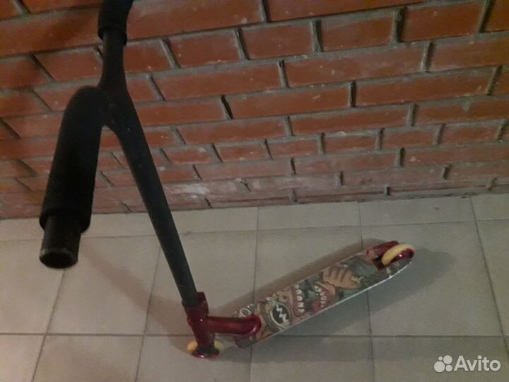 Трюковой самокат