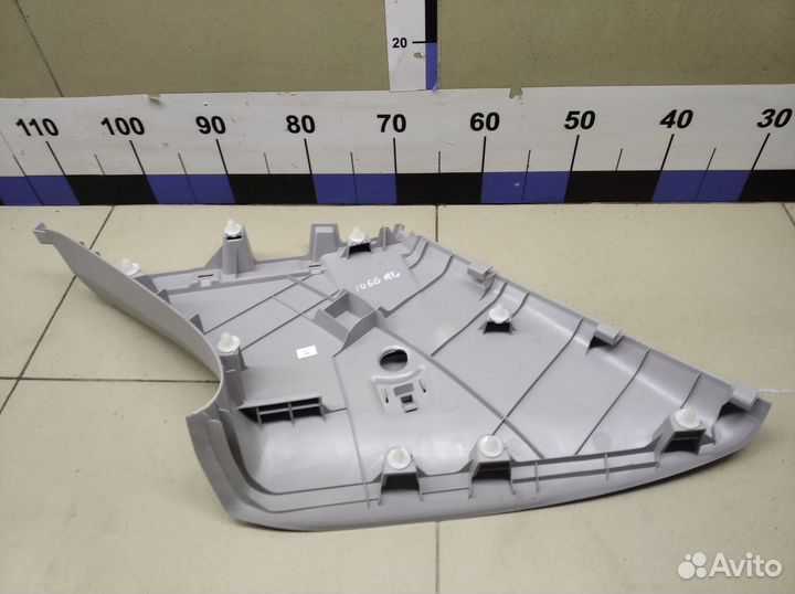 Обшивка стойки Fortuner 2015