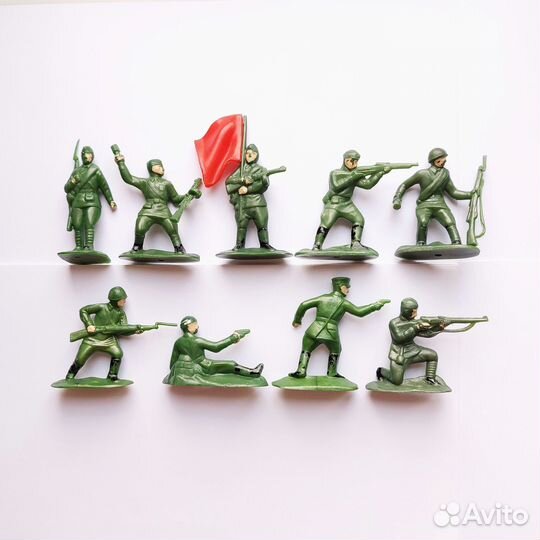 Набор солдатиков СССР Солдаты в бою Прогресс