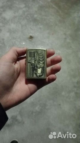 Зажигалка zippo незаправленная, с рисунком танка