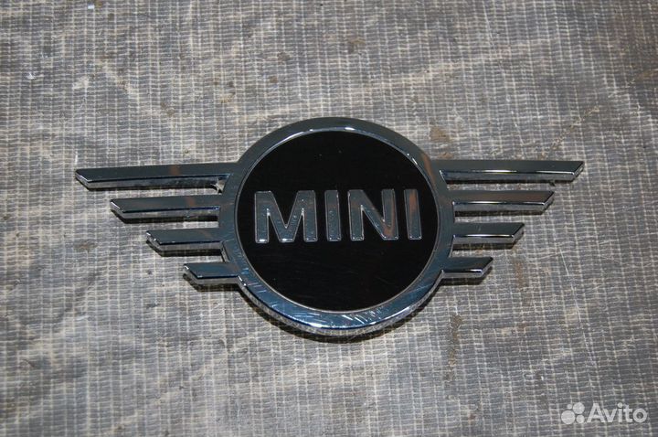 Эмблема капота - mini Hatch F55 F56