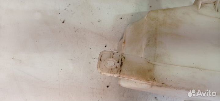 Бачок стеклоомывателя Chevrolet Aveo 2009 T250