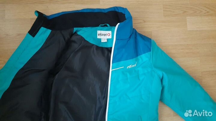 Горнолыжная куртка. Германия. 42-44 размер