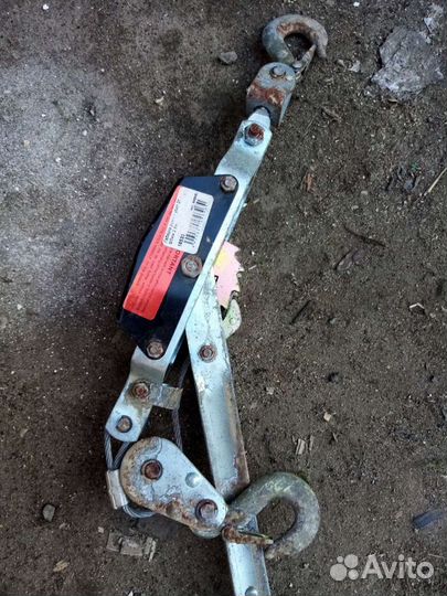 Домкрат реечный